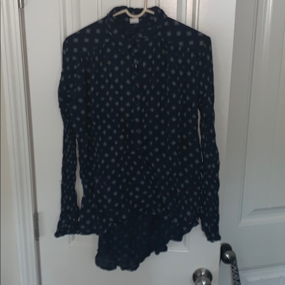 Navy Blue High-Low Shirt - Picture 1 of 2